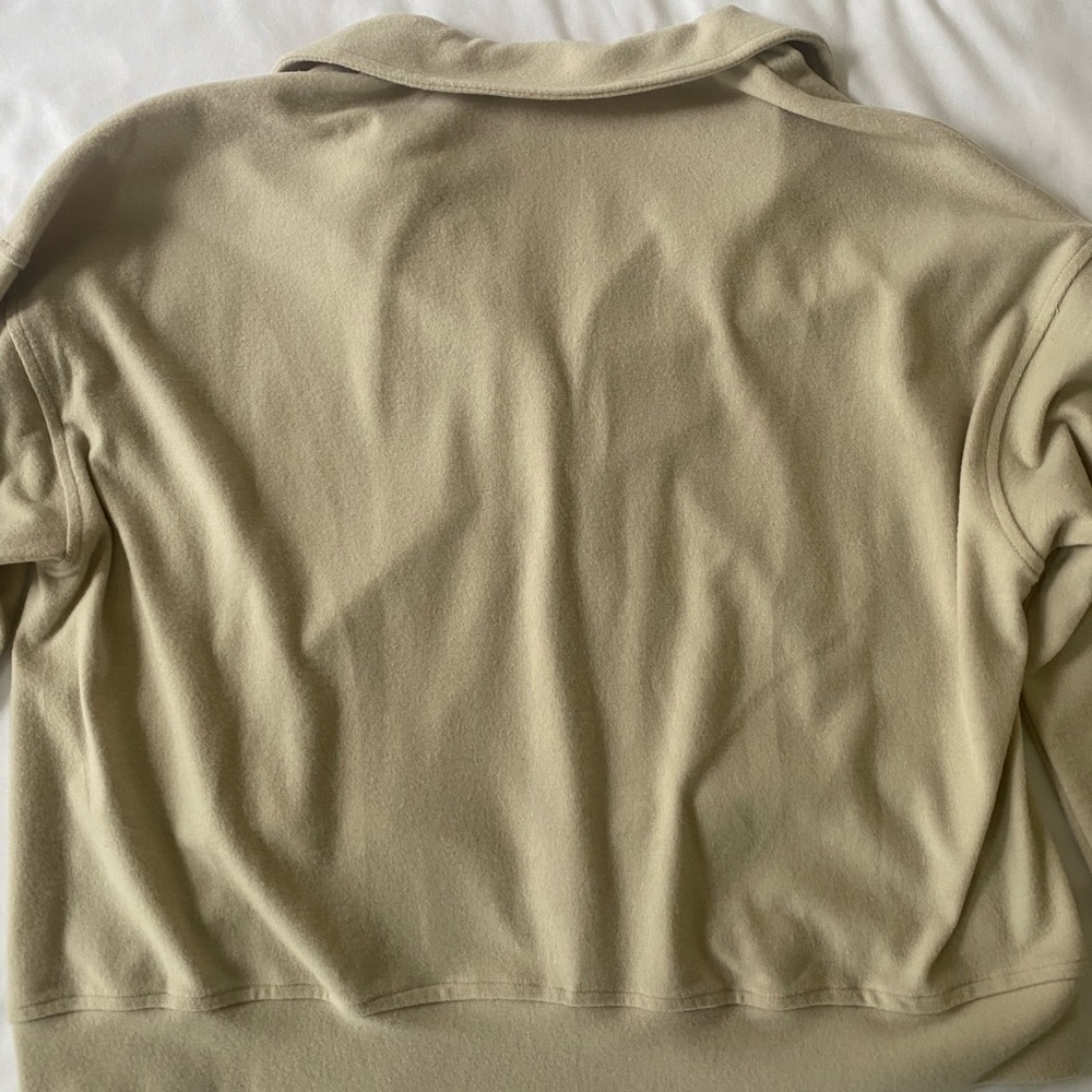 Mod Ref Cream Pullover - Picture 2 of 2